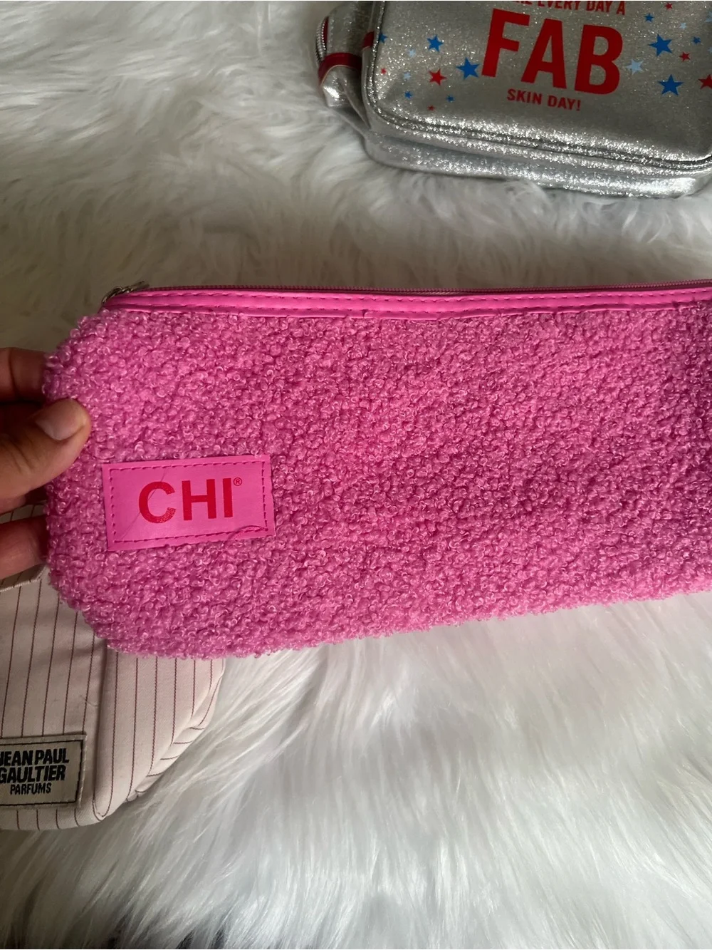 4 cosmetic bags